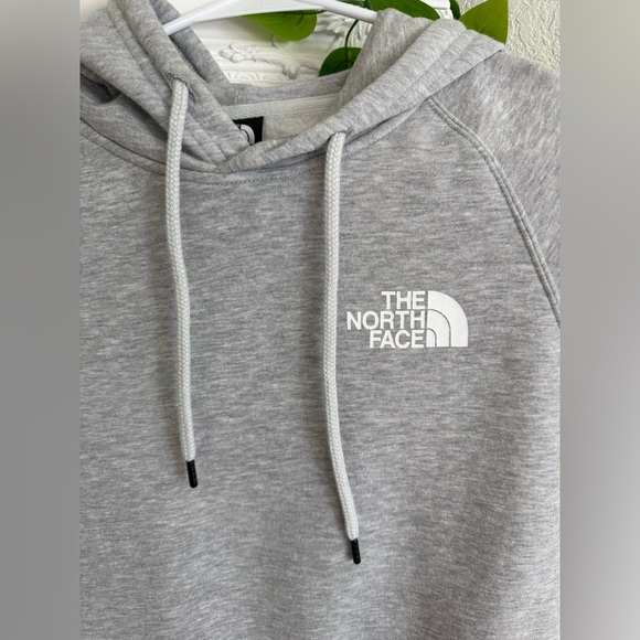 The North Face hoodie - women’s size medium - heather grey NEW - Picture 2 of 5